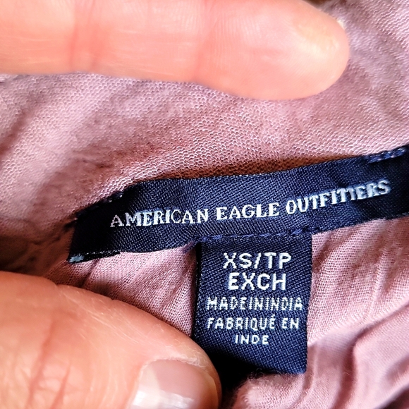 AEO top - Picture 3 of 4